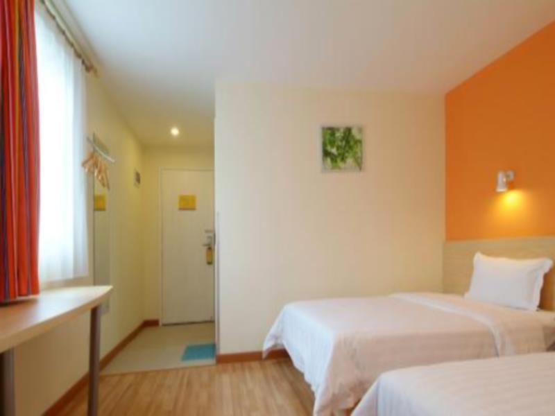 7Days Inn Guiyang West Yan'An Road Экстерьер фото